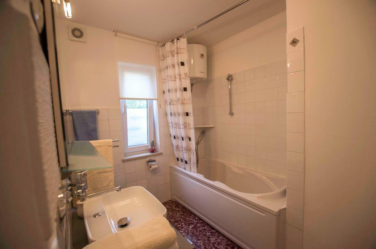 "Andrija" Apartmen'S Banjole Luaran gambar